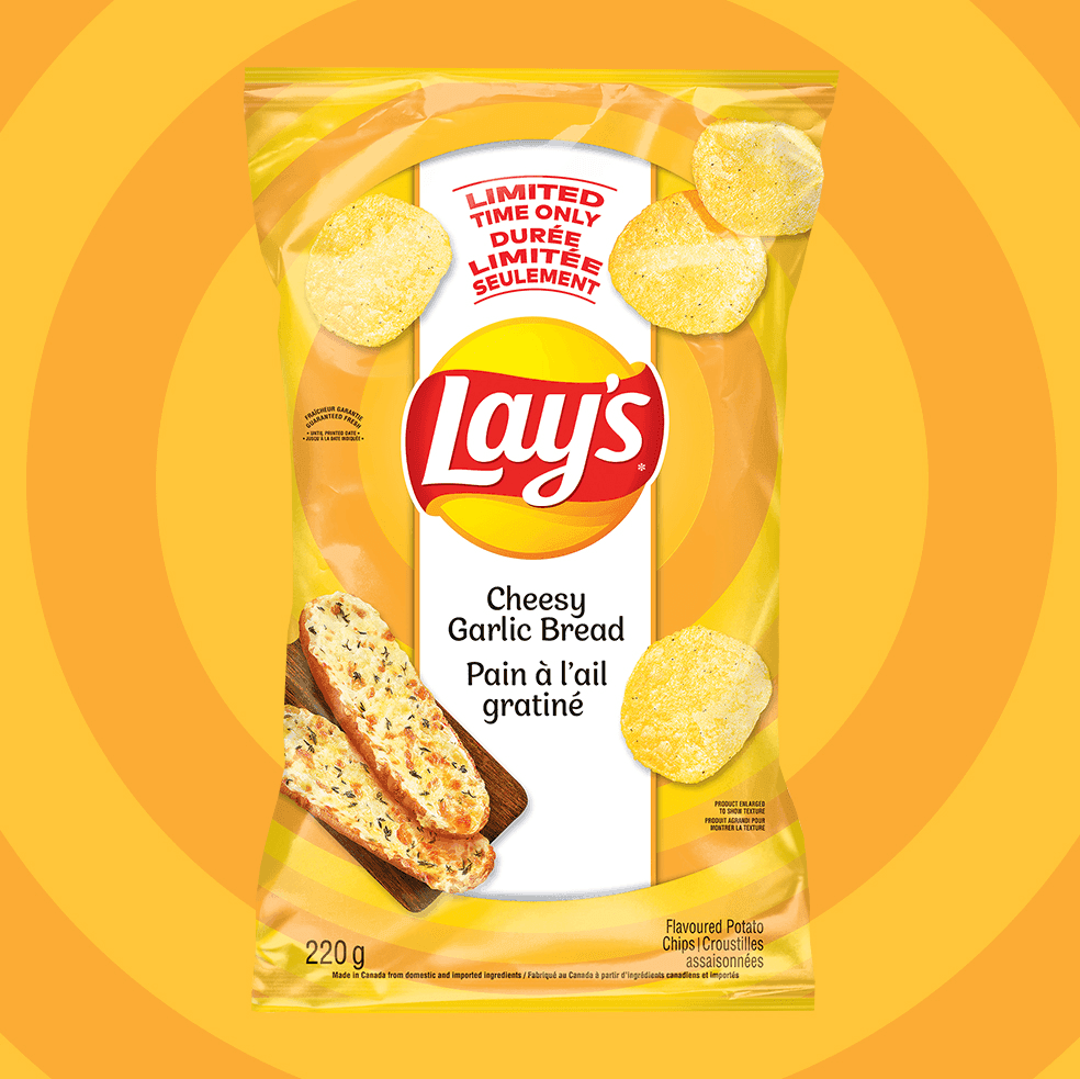 LAY'S® Cheesy Garlic Bread Flavoured Potato Chips