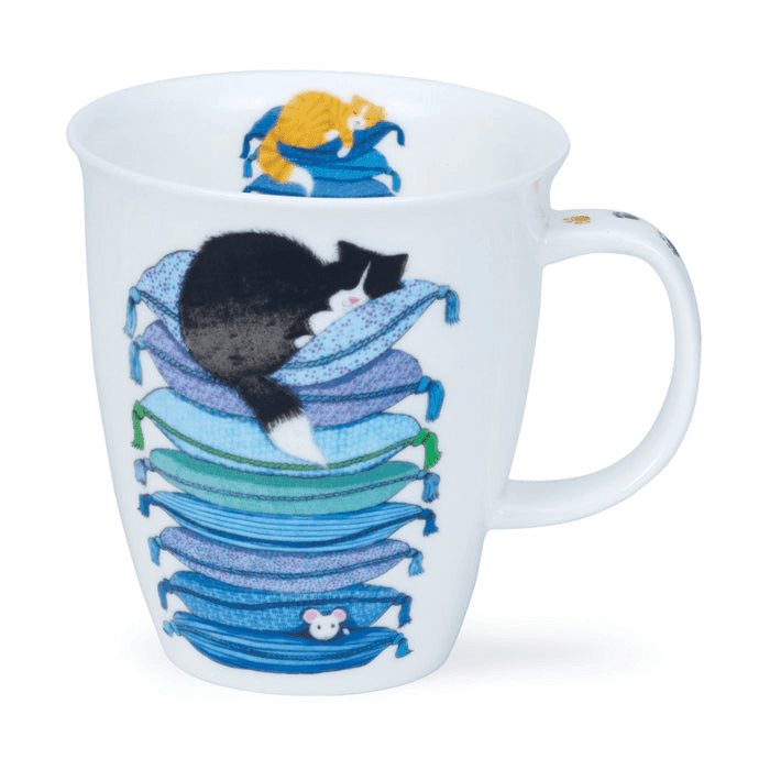 Nevis, Sleepy Cats Blue